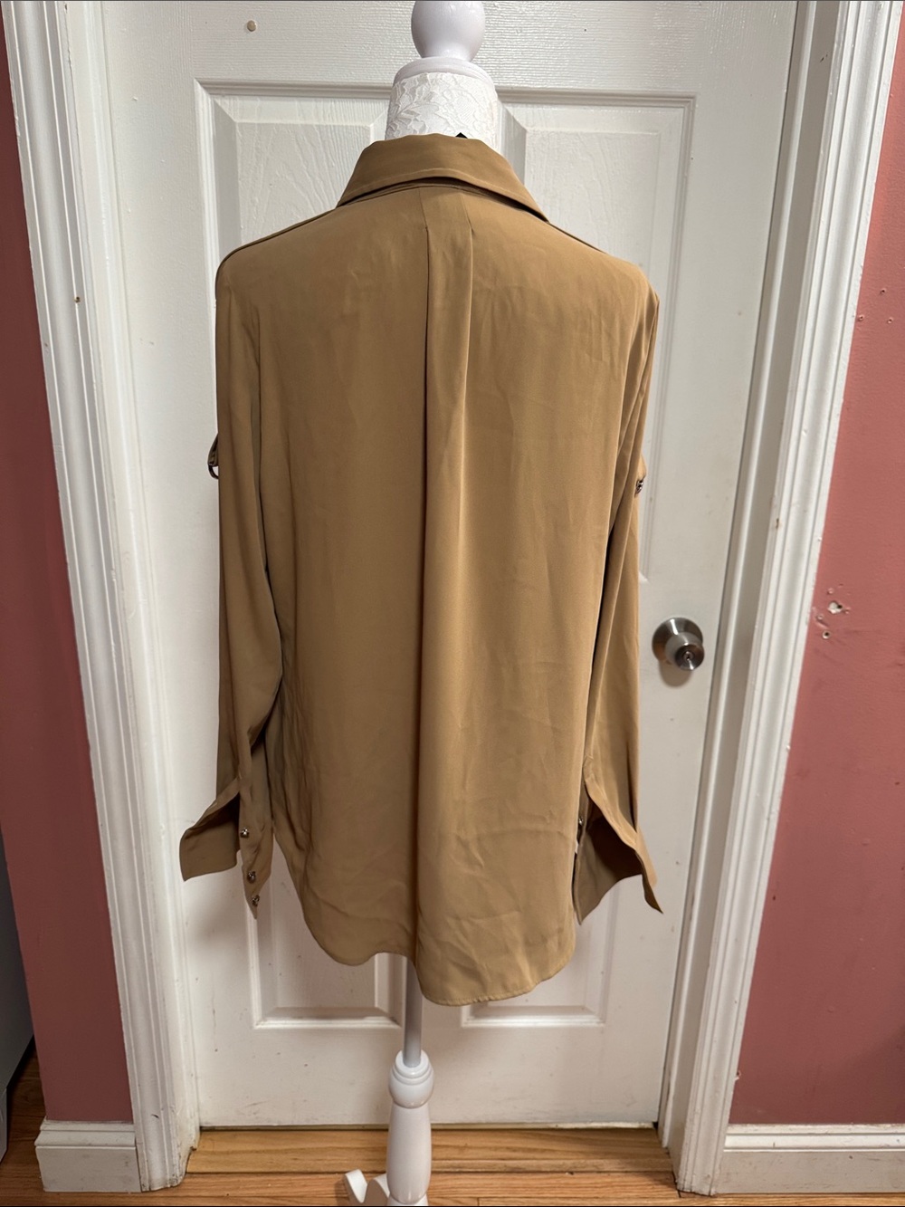 White House Black Market Tan Button-Front Blouse - Picture 6 of 7